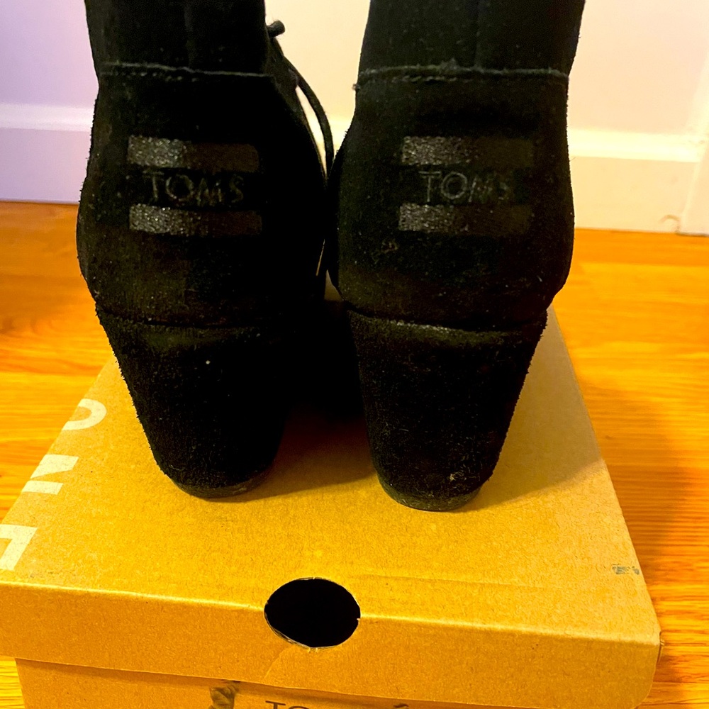 TOMS Wedge Booties - Picture 3 of 4